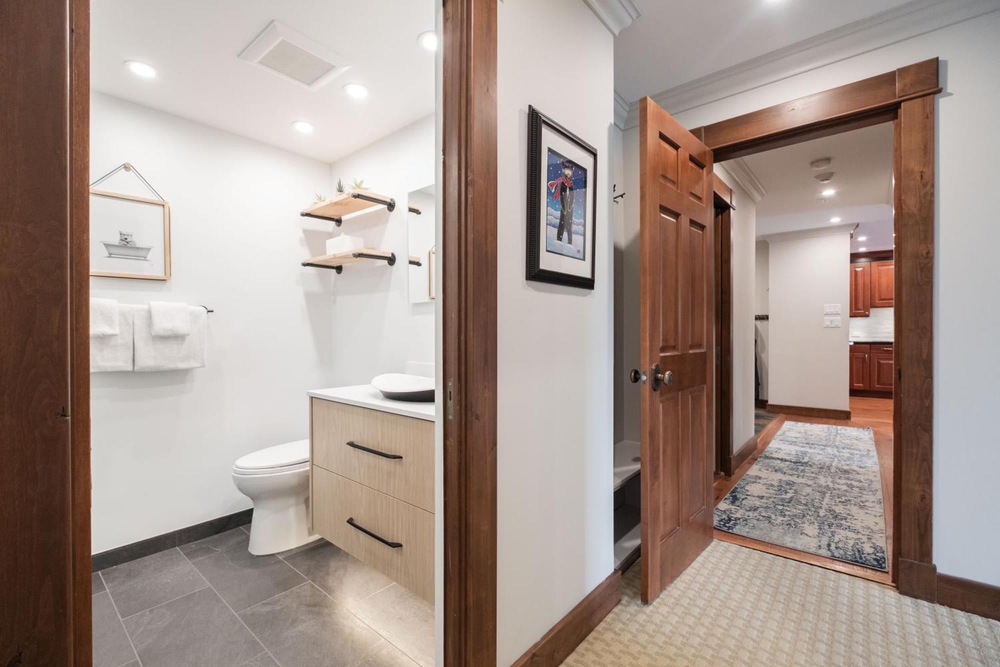 Greyhawk By Outpost Whistler Villa Buitenkant foto