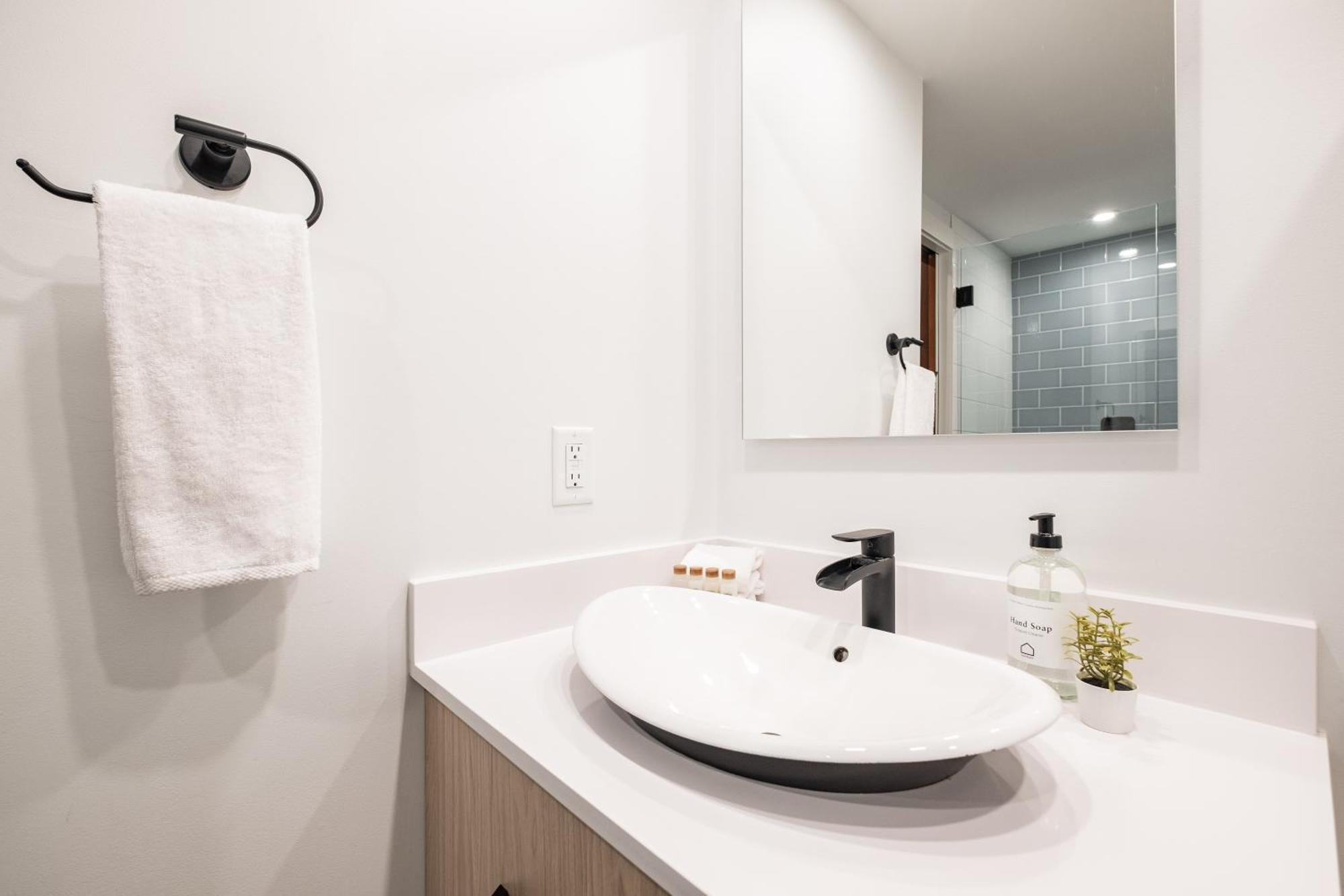 Greyhawk By Outpost Whistler Villa Buitenkant foto