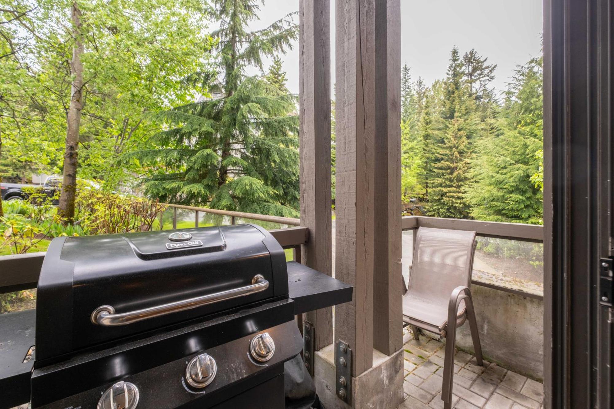 Greyhawk By Outpost Whistler Villa Buitenkant foto