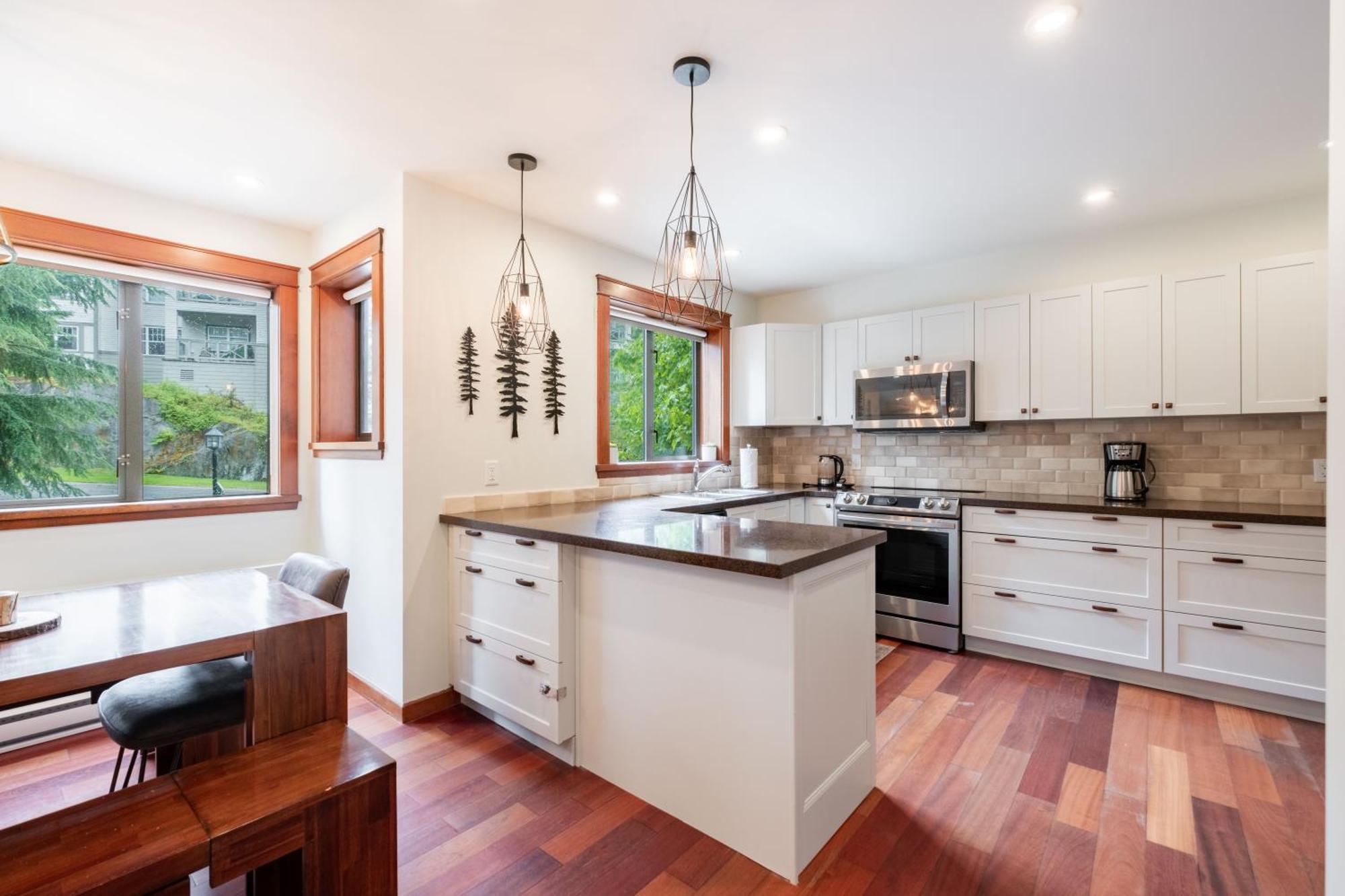 Greyhawk By Outpost Whistler Villa Buitenkant foto