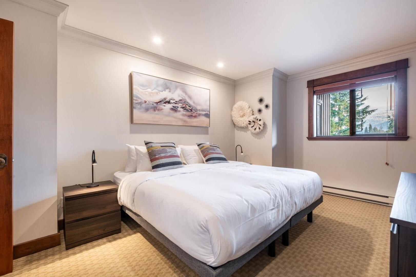 Greyhawk By Outpost Whistler Villa Buitenkant foto